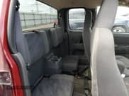 ✅ 2004 Chevrolet Colorado LS Z71 • VIN: 1GCDT196X48114374 • Лот: 62068695. Опубликован ранее на Copart с пробегом 143 565 миль. Бесплатный доступ к архиву аукционных продаж из США и подробный отчёт об истории автомобиля на DreamBid. Изображение 10.