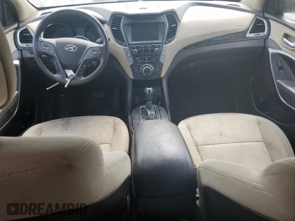 ✅ 2017 Hyundai Santa Fe 2.4L • VIN: 5NMZUDLB2HH001081 • Лот: 73024453. Опубликован ранее на Copart с пробегом 148 319 миль. Бесплатный доступ к архиву аукционных продаж из США и подробный отчёт об истории автомобиля на DreamBid. Изображение 8.