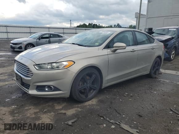 ✅ 2016 Ford Fusion SE • VIN: 3FA6P0H71GR150075 • Lot: 58954595. Listed on Copart with 187,730 mi. Free auction sales archive from the USA and detailed vehicle history report at DreamBid. Image 1.
