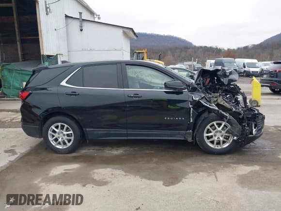 ✅ 2022 Chevrolet Equinox LT • VIN: 3GNAXUEV4NL271933 • Lot: 41184647. Wystawiony na IAAI z przebiegiem 21 524 mil. Bezpłatny archiwum sprzedaży aukcyjnych z USA i szczegółowy raport historii pojazdu na DreamBid. Zdjęcie 14.