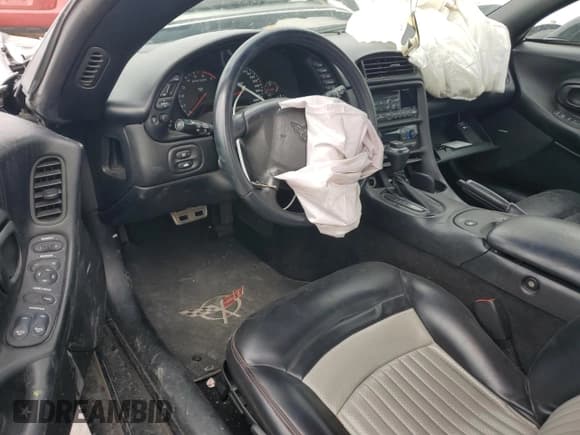 ✅ 2004 Chevrolet Corvette • VIN: 1G1YY32G345118956 • Лот: 57841695. Опубликован ранее на Copart с пробегом 162 413 миль. Бесплатный доступ к архиву аукционных продаж из США и подробный отчёт об истории автомобиля на DreamBid. Изображение 8.