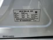 ✅ 2024 Tesla Model X Plaid • VIN: 7SAXCBE66RF442071 • Lot: 62571785. Wystawiony na Copart z przebiegiem Nie podano. Bezpłatny archiwum sprzedaży aukcyjnych z USA i szczegółowy raport historii pojazdu na DreamBid. Zdjęcie 13.