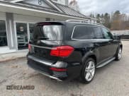 ✅ 2016 Mercedes-Benz GL 550 • VIN: 4JGDF7DE3GA639794 • Lot: 43686764. Wystawiony na IAAI z przebiegiem 121 762 mil. Bezpłatny archiwum sprzedaży aukcyjnych z USA i szczegółowy raport historii pojazdu na DreamBid. Zdjęcie 4.