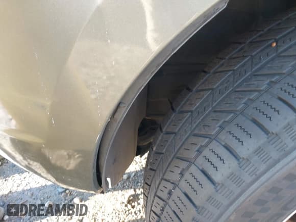 ✅ 2008 Hyundai Santa Fe GLS • VIN: 5NMSG13D58H170116 • Lot: 43625380. Wystawiony na IAAI z przebiegiem 249 033 mil. Bezpłatny archiwum sprzedaży aukcyjnych z USA i szczegółowy raport historii pojazdu na DreamBid. Zdjęcie 14.