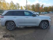 ✅ 2023 Jeep Grand Cherokee Overland • VIN: 1C4RJHDG8P8864350 • Lot: 43393499. Listed on IAAI with 32,294 mi. Free auction sales archive from the USA and detailed vehicle history report at DreamBid. Image 13.