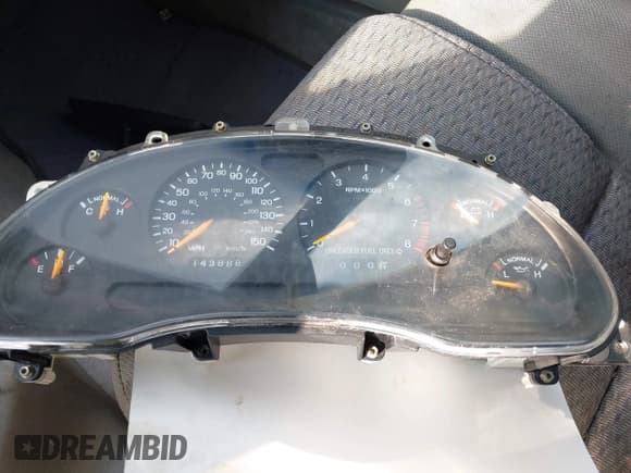 ✅ 1998 Ford Mustang GT • VIN: 1FAFP42X3WF272934 • Лот: 43161212. Опубликован ранее на IAAI с пробегом 182 766 миль. Бесплатный доступ к архиву аукционных продаж из США и подробный отчёт об истории автомобиля на DreamBid. Изображение 12.