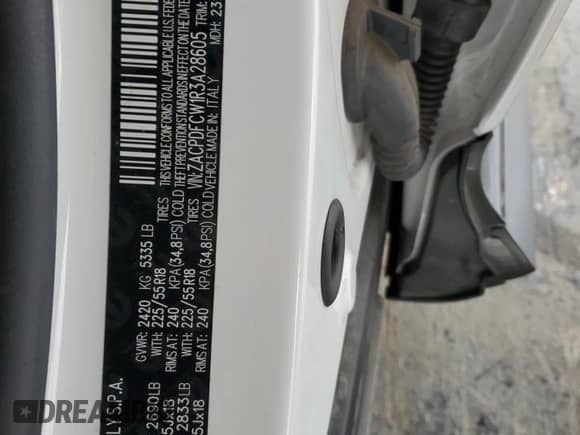 2024 Dodge Hornet R/T z VIN ZACPDFCW1R3A28605, wystawiony jako Copart lot #63086245 z przebiegiem 17 740 mil mil oraz Szkoda całkowita • Salvage title. Historia ofert i sprzedaży dostępna na DreamBid. Obrazek 13.