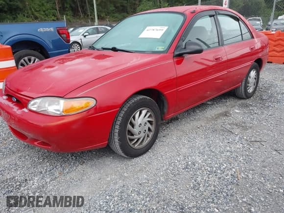 ✅ 1997 Ford Escort LX • VIN: 1FALP13P6VW375778 • Lot: 42787699. Wystawiony na IAAI z przebiegiem 86 715 mil. Bezpłatny archiwum sprzedaży aukcyjnych z USA i szczegółowy raport historii pojazdu na DreamBid. Zdjęcie 2.