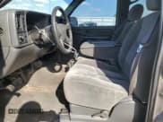 ✅ 2005 Chevrolet Silverado 1500 Z71 • VIN: 2GCEK13T651141887 • Лот: 73577344. Опубликован ранее на Copart с пробегом 220 920 миль. Бесплатный доступ к архиву аукционных продаж из США и подробный отчёт об истории автомобиля на DreamBid. Изображение 7.