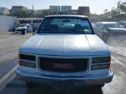 ✅ 1998 GMC Sierra 2500 • VIN: 1GTGC29R4WE502265 • Лот: 41966327. Опубликован ранее на IAAI с пробегом 300 096 миль. Бесплатный доступ к архиву аукционных продаж из США и подробный отчёт об истории автомобиля на DreamBid. Изображение 12.