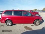 ✅ 2008 Chrysler Town & Country Touring • VIN: 2A8HR54P88R629495 • Lot: 43535391. Listed on IAAI with 60,077 mi. Free auction sales archive from the USA and detailed vehicle history report at DreamBid. Image 14.