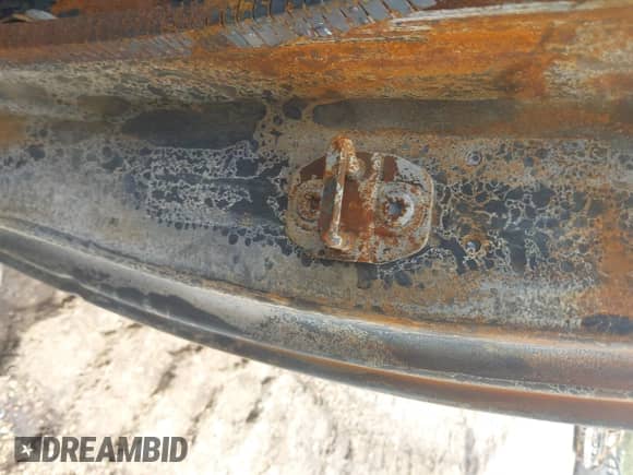 2017 Ram 1500 Express z VIN 3C6JR7AT7HG592717, wystawiony jako IAAI lot #42096178 z przebiegiem Nie podano mil oraz . Historia ofert i sprzedaży dostępna na DreamBid. Obrazek 9.