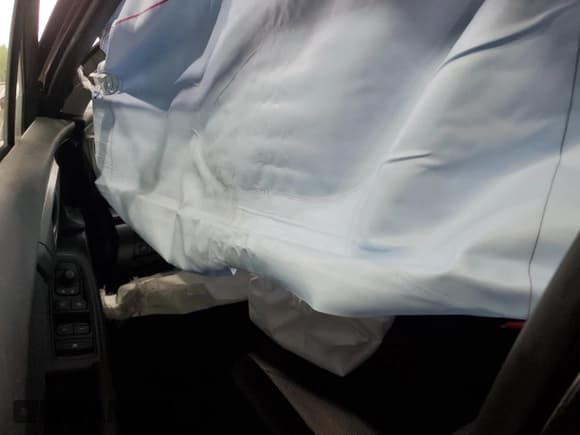 ✅ 2023 Subaru Crosstrek • VIN: JF2GTABC5P8300682 • Лот: 63989185. Опубликован ранее на Copart с пробегом Не указан. Бесплатный доступ к архиву аукционных продаж из США и подробный отчёт об истории автомобиля на DreamBid. Изображение 8.