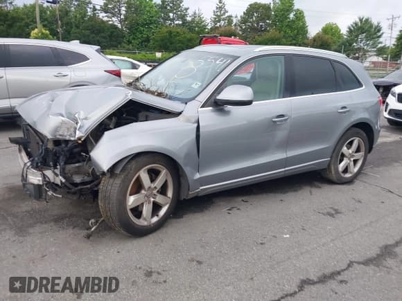 ✅ 2010 Audi Q5 Premium Plus • VIN: WA1LKAFP3AA005541 • Lot: 42382512. Listed on IAAI with 148,331 mi. Free auction sales archive from the USA and detailed vehicle history report at DreamBid. Image 2.