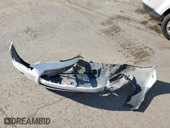 ✅ 2012 Mitsubishi Outlander SE • VIN: JA4AS3AWXCU019715 • Lot: 81110145. Wystawiony na Copart z przebiegiem 132 637 mil. Bezpłatny archiwum sprzedaży aukcyjnych z USA i szczegółowy raport historii pojazdu na DreamBid. Zdjęcie 13.