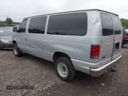 ✅ 2005 Ford Econoline Passenger XL • VIN: 1FBNE31L45HA98903 • Lot: 43263061. Wystawiony na IAAI z przebiegiem Nie podano. Bezpłatny archiwum sprzedaży aukcyjnych z USA i szczegółowy raport historii pojazdu na DreamBid. Zdjęcie 3.