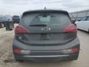 ✅ 2018 Chevrolet Bolt EV Premier • VIN: 1G1FX6S09J4111400 • Lot: 47557335. Wystawiony na Copart z przebiegiem Nie podano. Bezpłatny archiwum sprzedaży aukcyjnych z USA i szczegółowy raport historii pojazdu na DreamBid. Zdjęcie 6.