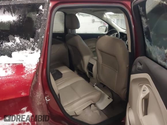 ✅ 2015 Ford Escape Titanium • VIN: 1FMCU9J91FUA49756 • Lot: 43808086. Listed on IAAI with 16,265 mi. Free auction sales archive from the USA and detailed vehicle history report at DreamBid. Image 8.