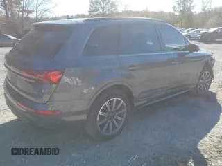 ✅ 2022 Audi Q7 Premium Plus • VIN: WA1LJBF72ND005642 • Lot: 43517638. Wystawiony na IAAI z przebiegiem 98 858 mil. Bezpłatny archiwum sprzedaży aukcyjnych z USA i szczegółowy raport historii pojazdu na DreamBid. Zdjęcie 4.