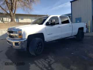✅ 2015 Chevrolet Silverado 3500HD LT • VIN: 1GC4KZC88FF595266 • Лот: 85263924. Размещён на Copart с пробегом 130 363 миль миль. Получите бесплатный доступ к архиву аукционных продаж из США и посмотрите подробный отчёт об истории автомобиля на DreamBid. Изображение 1.