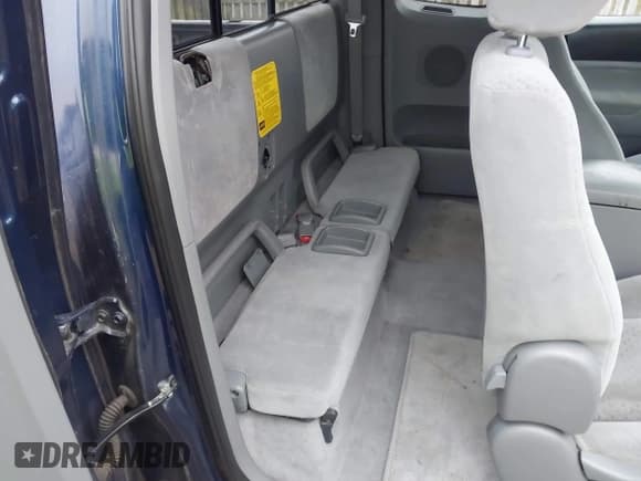 ✅ 2008 Toyota Tacoma • VIN: 5TETX22N78Z590139 • Lot: 43889218. Listed on IAAI with 150,980 mi. Free auction sales archive from the USA and detailed vehicle history report at DreamBid. Image 8.