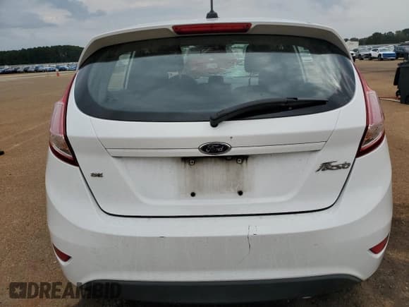 ✅ 2019 Ford Fiesta SE • VIN: 3FADP4EJ1KM156382 • Lot: 90043135. Listed on Copart with 124,140 mi. Free auction sales archive from the USA and detailed vehicle history report at DreamBid. Image 6.