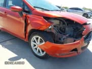 ✅ 2019 Ford Fiesta SE • VIN: 3FADP4EJXKM111649 • Lot: 43172388. Wystawiony na IAAI z przebiegiem 147 442 mil. Bezpłatny archiwum sprzedaży aukcyjnych z USA i szczegółowy raport historii pojazdu na DreamBid. Zdjęcie 6.