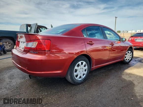 ✅ 2011 Mitsubishi Galant ES • VIN: 4A32B3FF3BE006250 • Lot: 92026785. Listed on Copart with 155,492 mi. Free auction sales archive from the USA and detailed vehicle history report at DreamBid. Image 3.