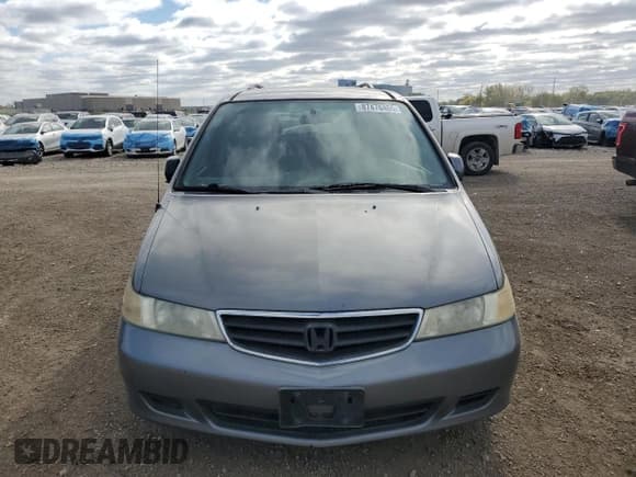 ✅ 2002 Honda Odyssey EX • VIN: 5FNRL186X2B000718 • Lot: 87476465. Wystawiony na Copart z przebiegiem 195 327 mil. Bezpłatny archiwum sprzedaży aukcyjnych z USA i szczegółowy raport historii pojazdu na DreamBid. Zdjęcie 5.