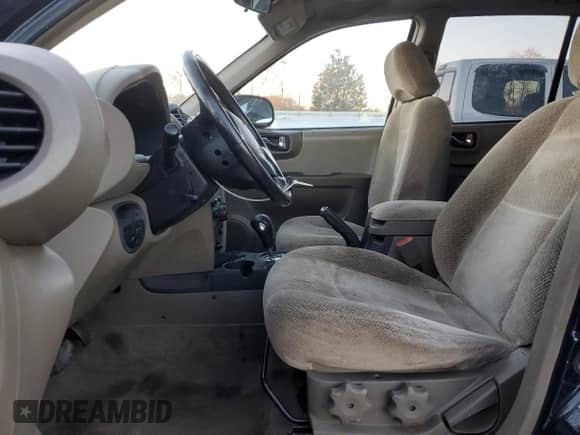 2005 Hyundai Santa Fe GLS with VIN KM8SC73D55U934996, listed as a Copart auction lot 84144294 with 252,402 mi miles and Salvage title. Bid and sale history available at DreamBid. Image 7.
