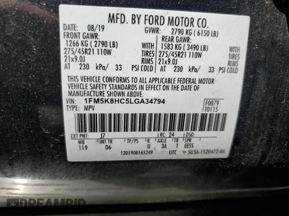 ✅ 2020 Ford Explorer Platinum • VIN: 1FM5K8HC5LGA34794 • Lot: 62531805. Wystawiony na Copart z przebiegiem Nie podano. Bezpłatny archiwum sprzedaży aukcyjnych z USA i szczegółowy raport historii pojazdu na DreamBid. Zdjęcie 13.