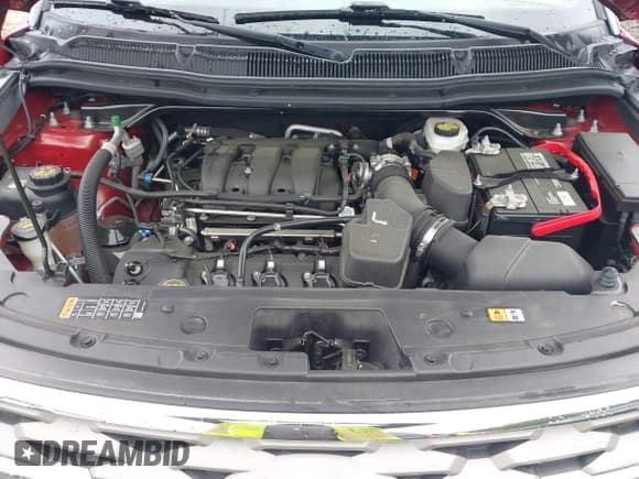 ✅ 2018 Ford Explorer XLT • VIN: 1FM5K8D83JGA61538 • Lot: 42011649. Wystawiony na IAAI z przebiegiem 113 510 mil. Bezpłatny archiwum sprzedaży aukcyjnych z USA i szczegółowy raport historii pojazdu na DreamBid. Zdjęcie 10.