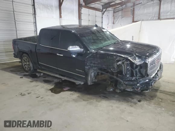 ✅ 2017 GMC Sierra 1500 Denali • VIN: 3GTU2PEJ7HG267357 • Лот: 90014235. Опубликован ранее на Copart с пробегом 196 947 миль. Бесплатный доступ к архиву аукционных продаж из США и подробный отчёт об истории автомобиля на DreamBid. Изображение 4.