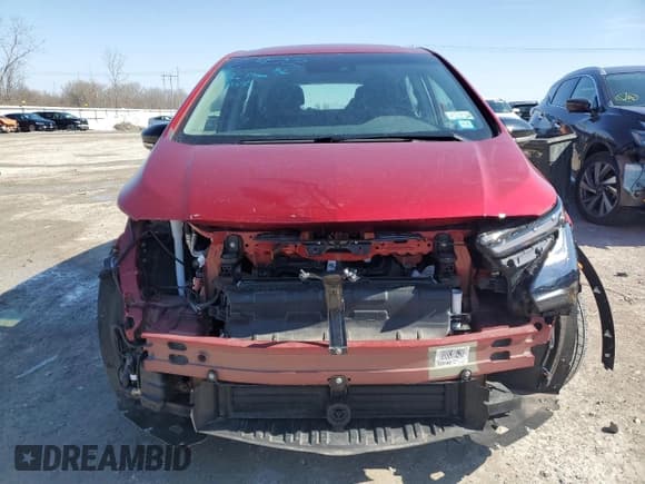 ✅ 2023 Chevrolet Bolt EV 2LT • VIN: 1G1FX6S05P4184370 • Lot: 48397545. Wystawiony na Copart z przebiegiem 13 991 mil. Bezpłatny archiwum sprzedaży aukcyjnych z USA i szczegółowy raport historii pojazdu na DreamBid. Zdjęcie 5.