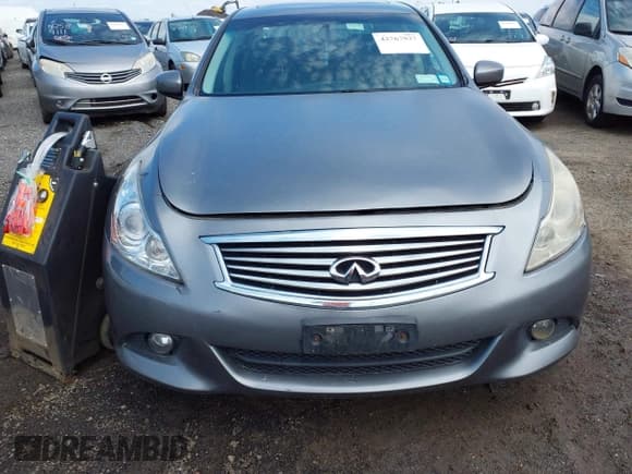 ✅ 2015 Infiniti Q40 • VIN: JN1CV6AR5FM524683 • Лот: 42767937. Опубликован ранее на IAAI с пробегом Не указан. Бесплатный доступ к архиву аукционных продаж из США и подробный отчёт об истории автомобиля на DreamBid. Изображение 17.