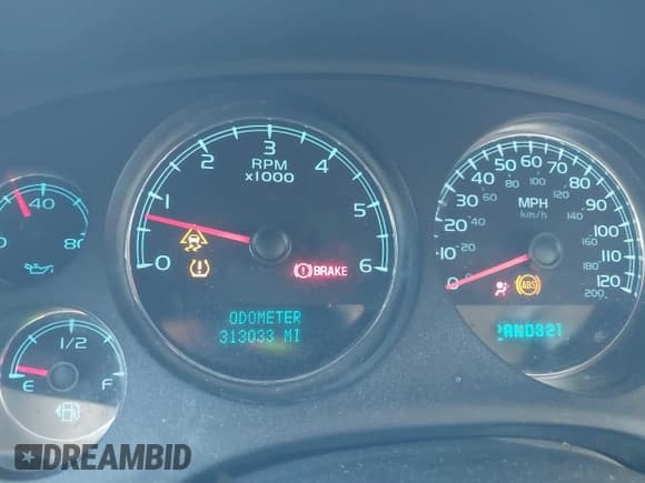 ✅ 2008 Chevrolet Silverado 1500 LTZ • VIN: 2GCFK13Y181132227 • Lot: 41785368. Listed on IAAI with 313,033 mi. Free auction sales archive from the USA and detailed vehicle history report at DreamBid. Image 7.