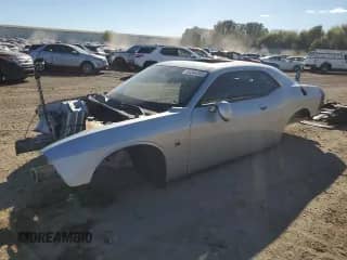 2019 Dodge Challenger R/T Scat Pack с VIN 2C3CDZFJ8KH699807, выставлен на аукционе Copart как лот 82308385 с пробегом Не указан миль и Чистый • Clean title. История ставок и продаж доступна на DreamBid. Изображение 1.