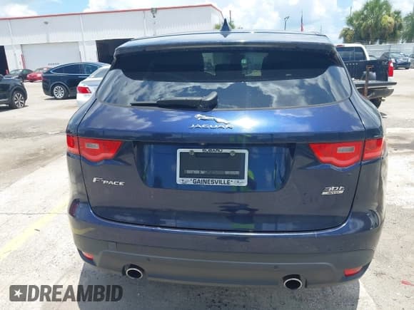 ✅ 2019 Jaguar F-Pace 25t Prestige • VIN: SADCK2GX5KA390178 • Lot: 42685619. Wystawiony na IAAI z przebiegiem 96 564 mil. Bezpłatny archiwum sprzedaży aukcyjnych z USA i szczegółowy raport historii pojazdu na DreamBid. Zdjęcie 16.