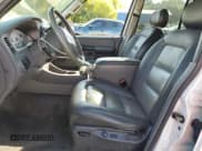 ✅ 2005 Ford Explorer Sport Trac XLS • VIN: 1FMZU77K85UB51997 • Лот: 68726315. Опубликован ранее на Copart с пробегом 215 036 миль. Бесплатный доступ к архиву аукционных продаж из США и подробный отчёт об истории автомобиля на DreamBid. Изображение 7.