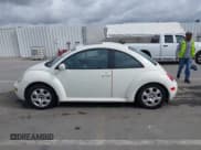 ✅ 2003 Volkswagen Beetle GLS • VIN: 3VWCK21C23M430882 • Lot: 42067258. Wystawiony na IAAI z przebiegiem 242 288 mil. Bezpłatny archiwum sprzedaży aukcyjnych z USA i szczegółowy raport historii pojazdu na DreamBid. Zdjęcie 14.