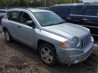 ✅ 2009 Jeep Compass Sport • VIN: 1J4FT47B79D217612 • Лот: 42165206. Опубликован ранее на IAAI с пробегом 121 451 миль. Бесплатный доступ к архиву аукционных продаж из США и подробный отчёт об истории автомобиля на DreamBid. Изображение 1.