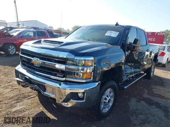 ✅ 2018 Chevrolet Silverado 2500HD LT • VIN: 1GC1KVEY4JF188031 • Лот: 43051947. Опубликован ранее на IAAI с пробегом 131 050 миль. Бесплатный доступ к архиву аукционных продаж из США и подробный отчёт об истории автомобиля на DreamBid. Изображение 6.