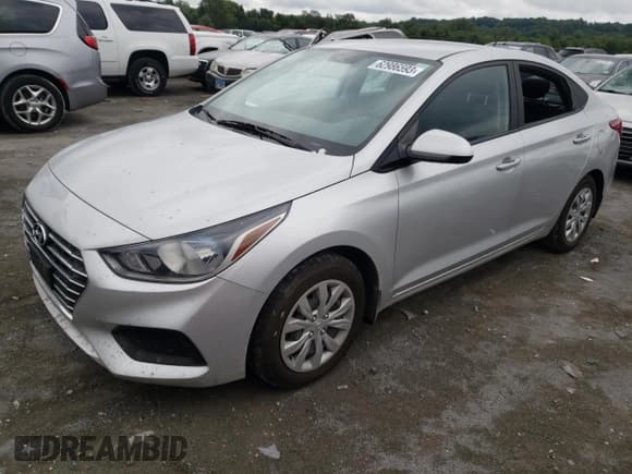 ✅ 2020 Hyundai Accent SE • VIN: 3KPC24A62LE120914 • Лот: 62986593. Опубликован ранее на Copart с пробегом 54 177 миль. Бесплатный доступ к архиву аукционных продаж из США и подробный отчёт об истории автомобиля на DreamBid. Изображение 1.