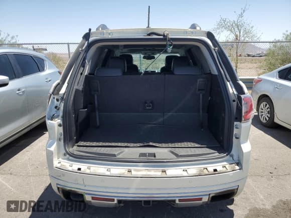 ✅ 2013 GMC Acadia Denali • VIN: 1GKKRTKD4DJ157907 • Lot: 57917385. Wystawiony na Copart z przebiegiem 112 615 mil. Bezpłatny archiwum sprzedaży aukcyjnych z USA i szczegółowy raport historii pojazdu na DreamBid. Zdjęcie 6.