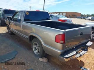 ✅ 2003 Chevrolet S-10 • VIN: 1GCCS19H238186586 • Лот: 41677607. Опубликован ранее на IAAI с пробегом Не указан. Бесплатный доступ к архиву аукционных продаж из США и подробный отчёт об истории автомобиля на DreamBid. Изображение 3.