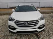 ✅ 2018 Hyundai Santa Fe 2.4L • VIN: 5NMZUDLB4JH098211 • Лот: 69748312. Опубликован ранее на Copart с пробегом 54 445 миль. Бесплатный доступ к архиву аукционных продаж из США и подробный отчёт об истории автомобиля на DreamBid. Изображение 5.