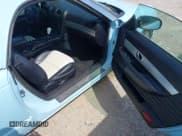 ✅ 2003 Ford Thunderbird Deluxe • VIN: 1FAHP60A53Y101461 • Lot: 42519933. Listed on IAAI with 64,820 mi. Free auction sales archive from the USA and detailed vehicle history report at DreamBid. Image 5.