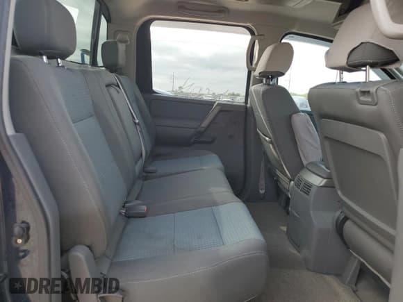 ✅ 2006 Nissan Titan LE • VIN: 1N6BA07A06N560999 • Lot: 89708395. Wystawiony na Copart z przebiegiem 204 427 mil. Bezpłatny archiwum sprzedaży aukcyjnych z USA i szczegółowy raport historii pojazdu na DreamBid. Zdjęcie 10.