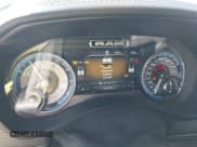 ✅ 2019 Ram 1500 Limited • VIN: 1C6SRFHT2KN823400 • Lot: 43336397. Wystawiony na IAAI z przebiegiem 134 538 mil. Bezpłatny archiwum sprzedaży aukcyjnych z USA i szczegółowy raport historii pojazdu na DreamBid. Zdjęcie 7.