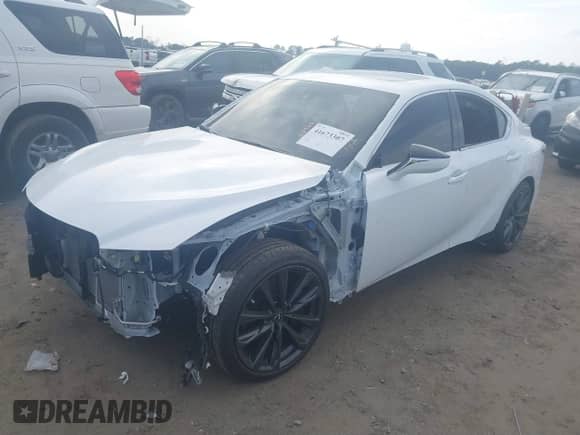 2024 Lexus IS 300 с VIN JTHBA1D23R5130831, выставлен на аукционе IAAI как лот 41673307 с пробегом 11 556 миль миль и . История ставок и продаж доступна на DreamBid. Изображение 20.